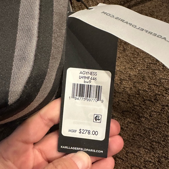 Karl Lagerfeld Paris agyness purse NWT - Picture 8 of 8